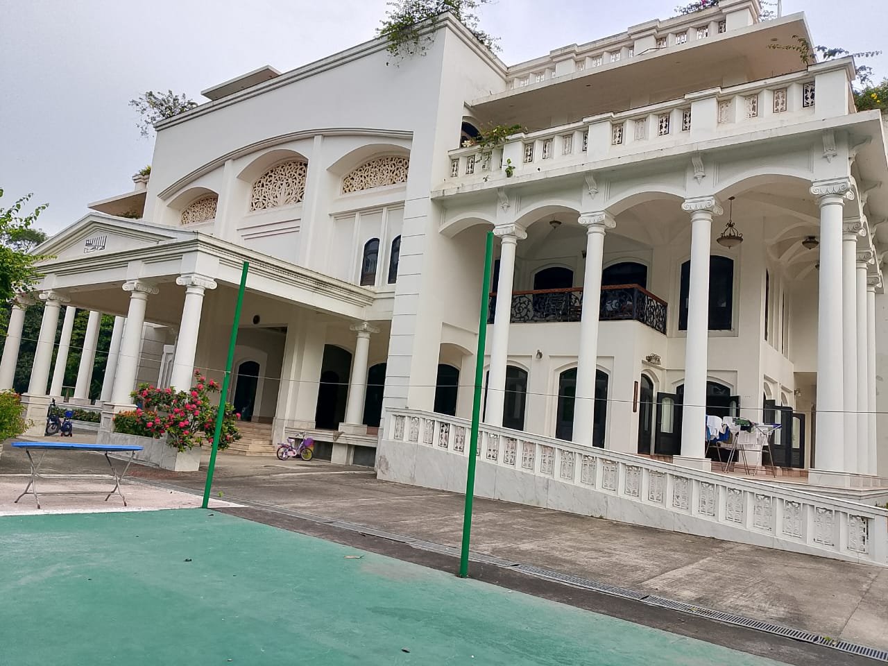 Mansion Exterior Sports Court at Bulbul Event Spaces